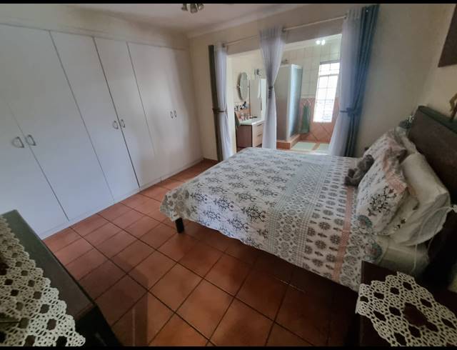 5 BEDROOM HOUSE FOR SALE IN BRACKENDOWNS
